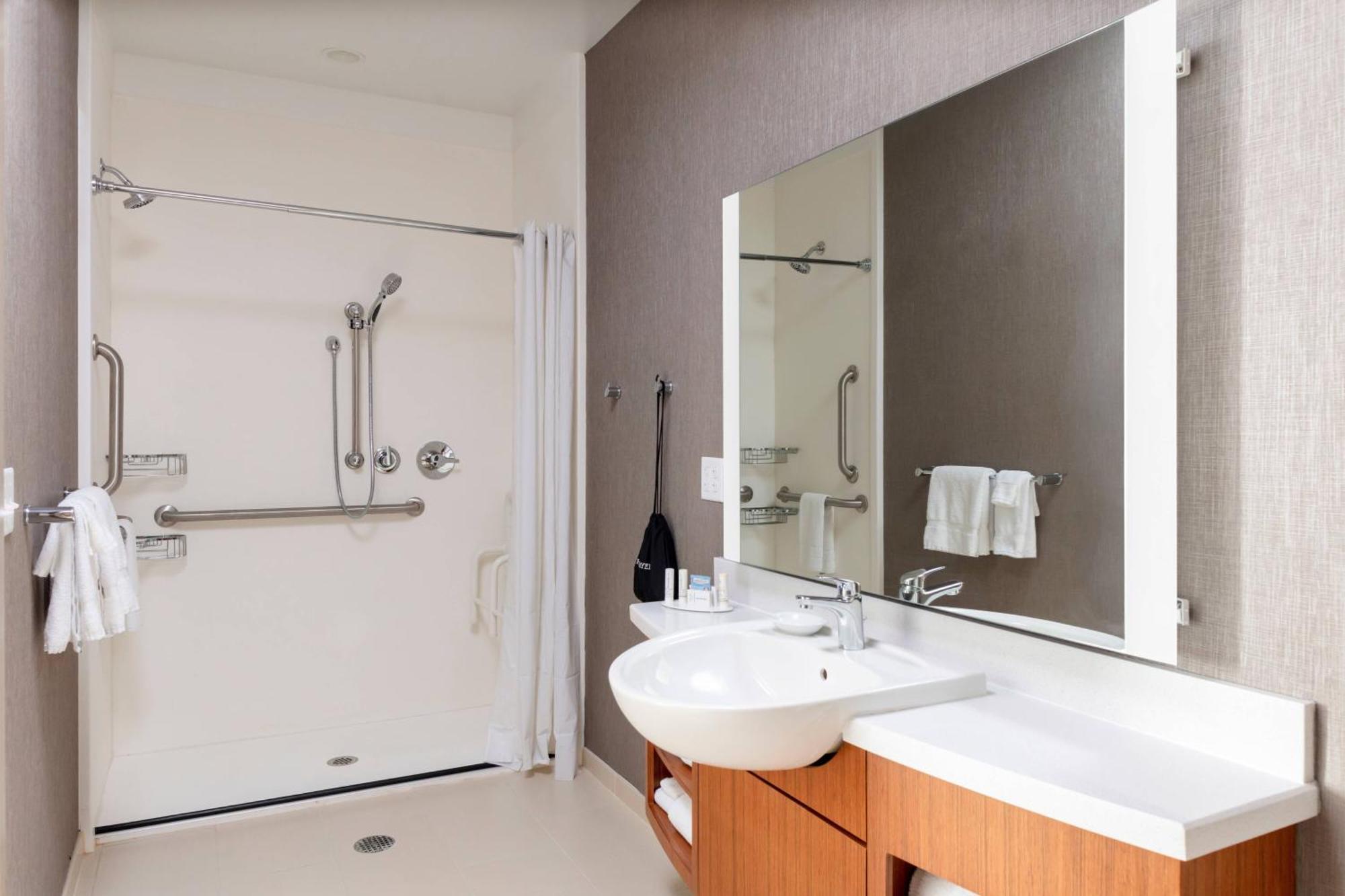 Springhill Suites By Marriott Great Falls Exterior foto